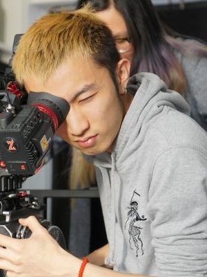 Yichuan Huang