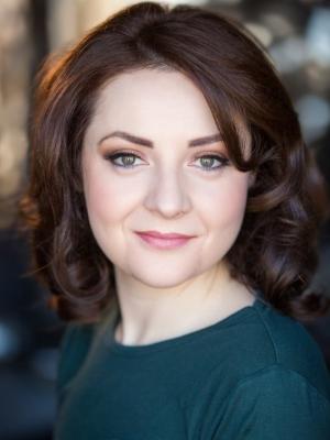 Maeve Curry