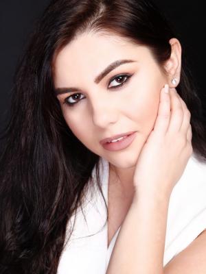 Adina Darie