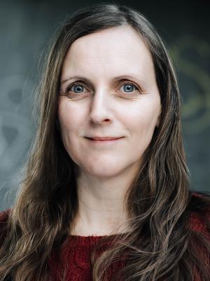 Carolyn English