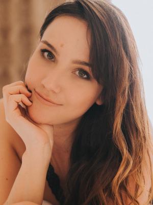 Tanya Ravljen