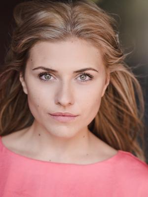Emma Kniebe