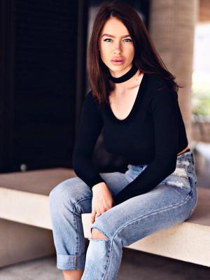 Andreea Lenta