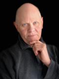 Robert J Clayton