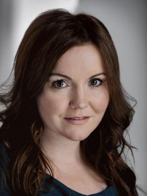 Gail Mackinnon