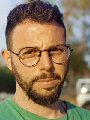 Avi Siman-Tov