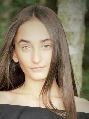 Lola Slavnich