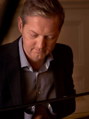Peter Holt
