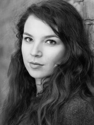 Naomi Waring