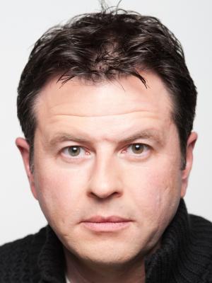 Chris Rhodes
