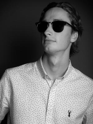 Dan Jones
