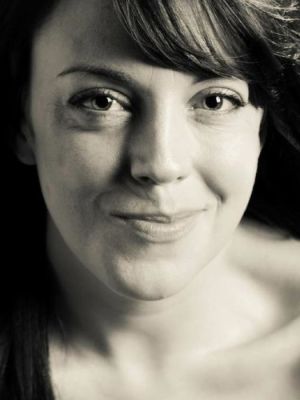 Jennifer Bates