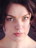 Laura M Tipper