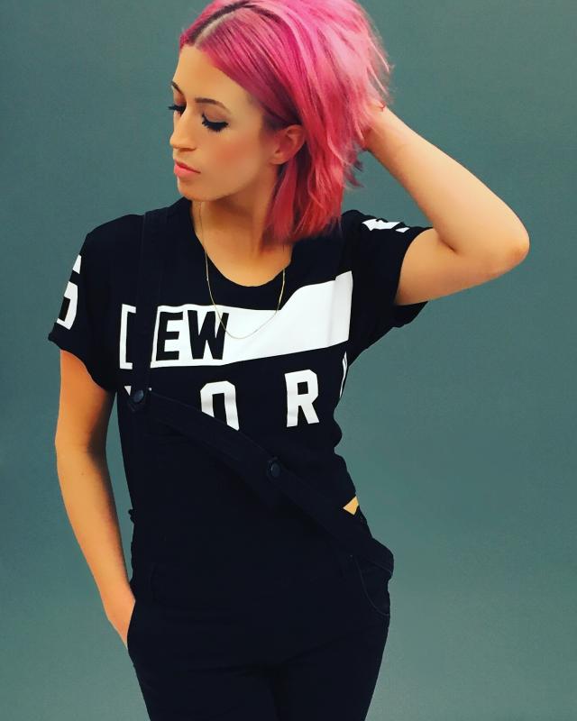 Shelby Rose Stingley, Make-up Artist, Wardrobe Assistant, Mas...