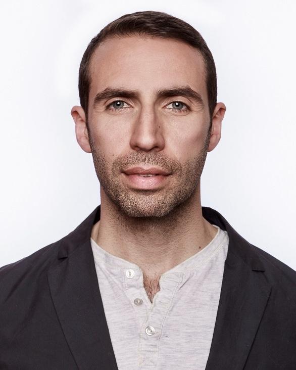 Oliver Brown, Actor, England