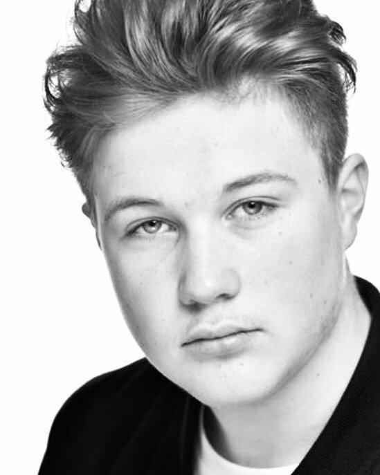 sam-cox-child-actor-worcestershire