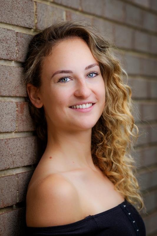 Lucy Dale, Actor, Bournemouth
