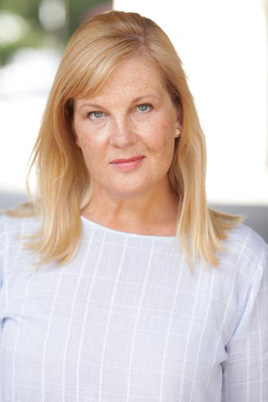 Elizabeth Marshall, Actor, London