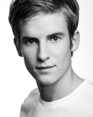 Luke McGrath, Actor, London