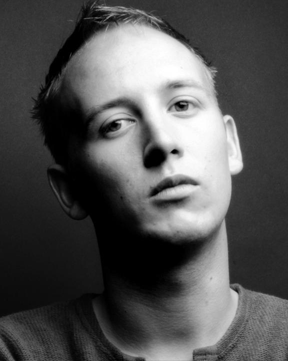 Paul Macklin, Actor, Hampshire