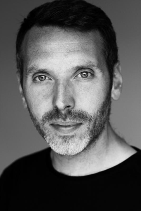 Simon White Actor Lonodn
