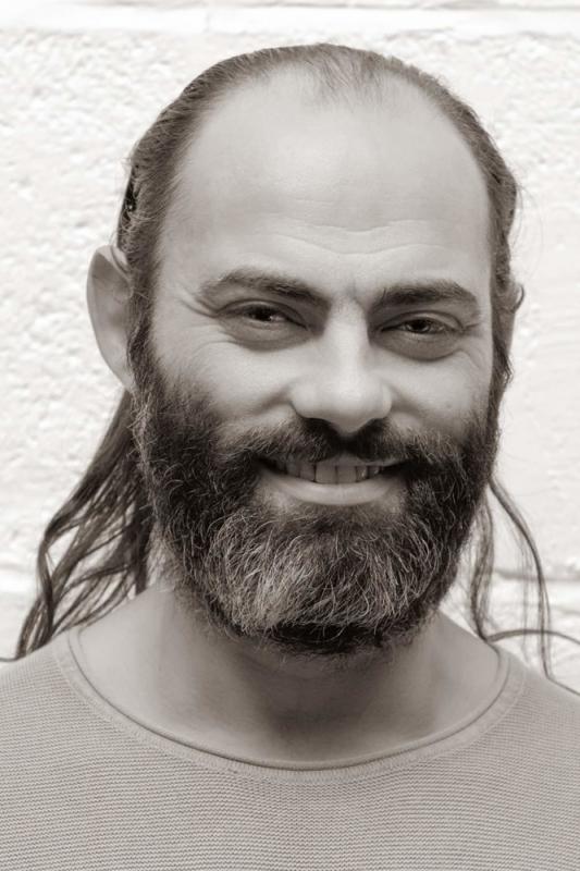 Sezer Uzunoglu, Actor, Germany