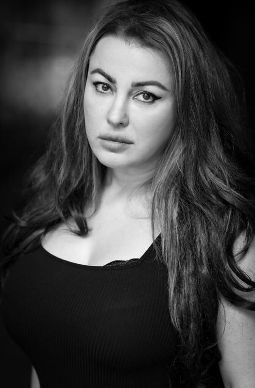 Roxana Shirazi Actor England roxana-shirazi-actor-england