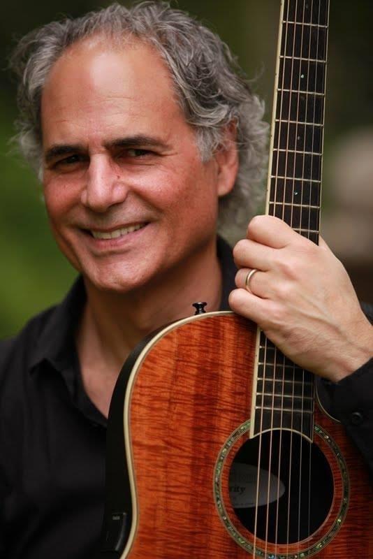 Julio García, Spanish, LatinAmerican, Florida