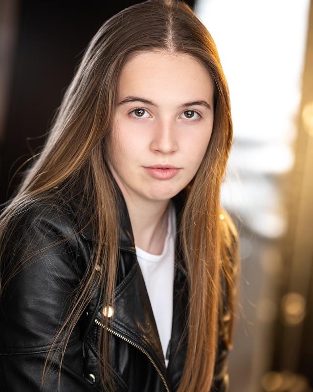 Ellie Moore’s Instagram, Twitter & Facebook on IDCrawl