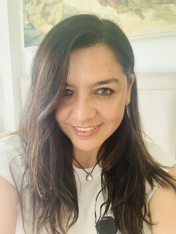 Giovanna Hernandez, Actor, London