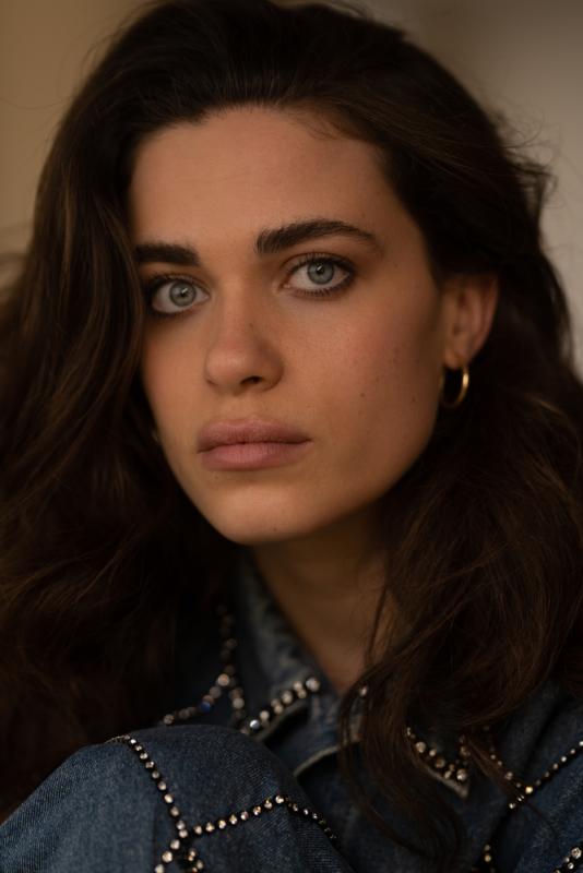 Genevieve Chenneour, Actor, England