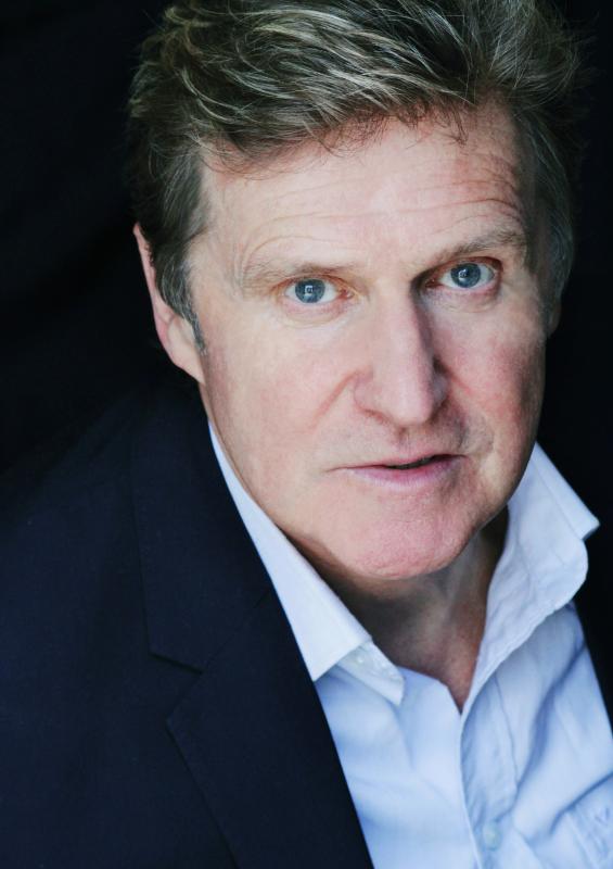 lewis-codling-singer-hertfordshire