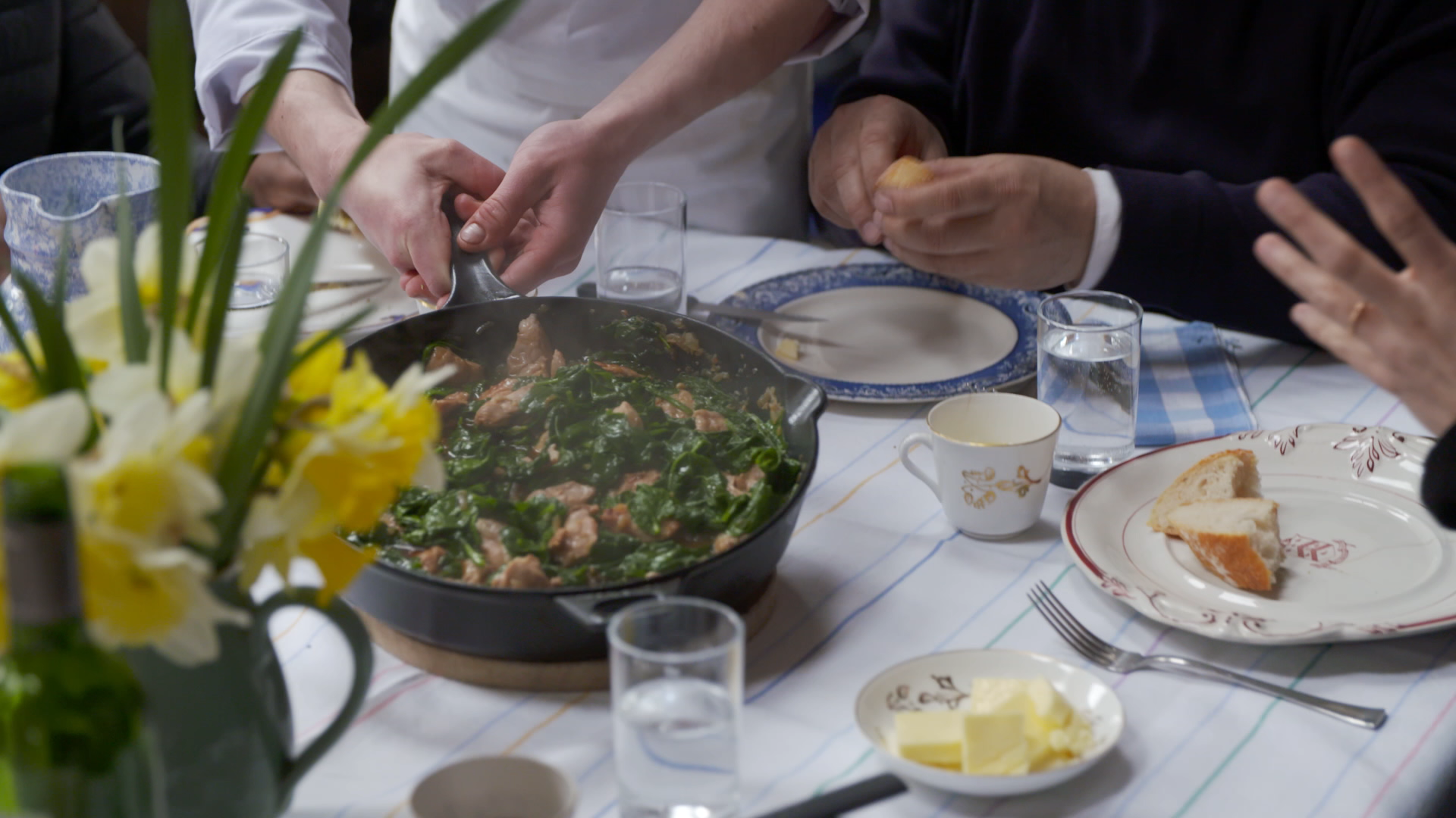 Avsnitt 2: Från femstjärnigt till trädgårdslunch