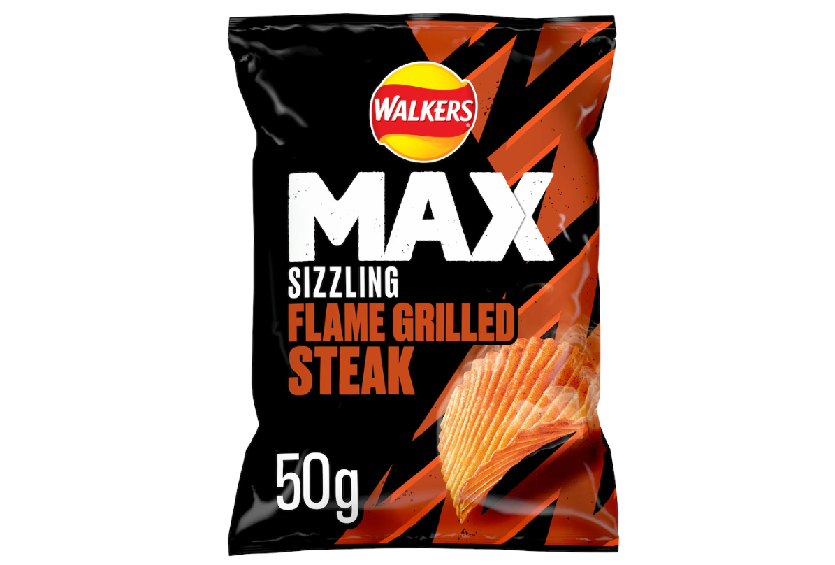Walkers MAX FLAME GRILLES STEAKS Crisps 50g Bag