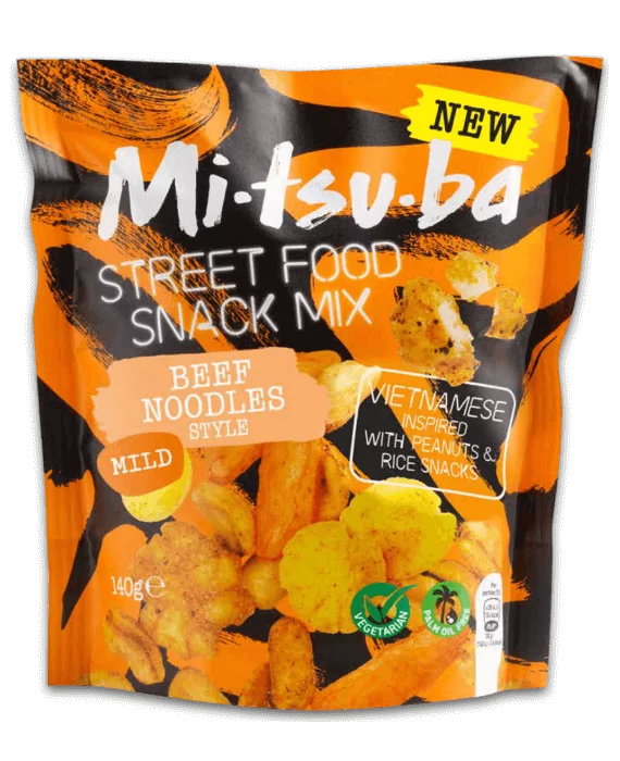 Mitsuba Streetfood Beef Noodles 6 x 140g Packs Crunchy Rice Snacks With Peanuts