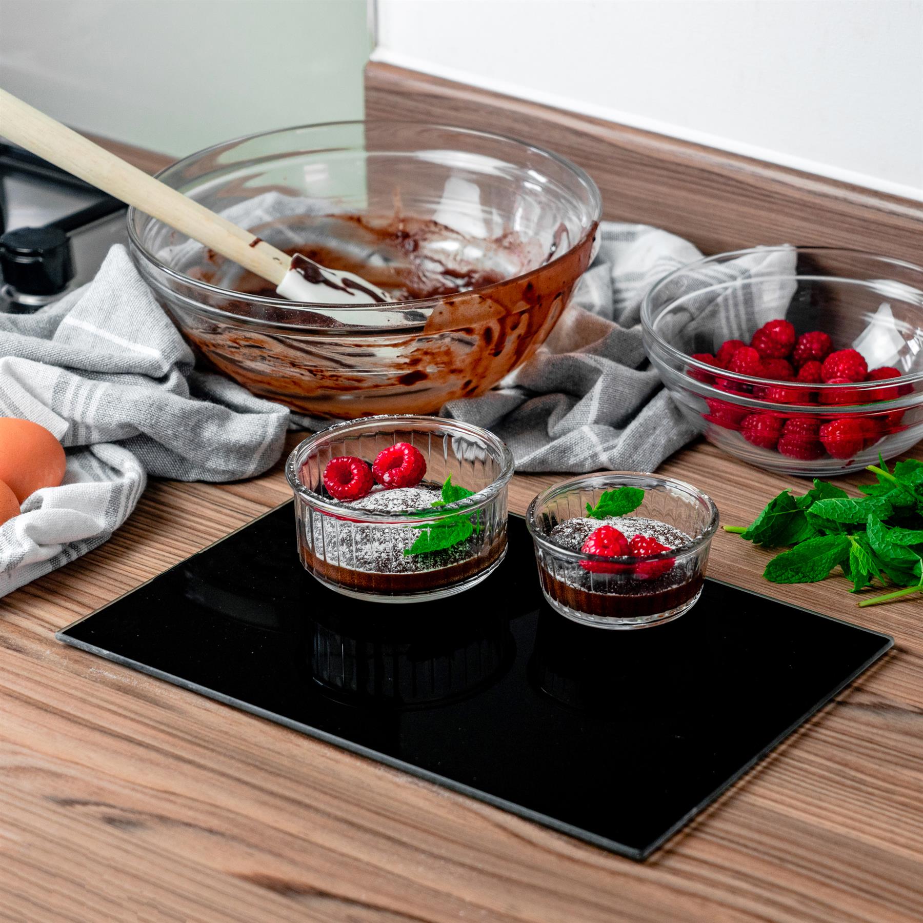 1x Glass Chopping Board Kitchen Cutting Worktop Saver 30cm x 20cm - Picture 6 of 30