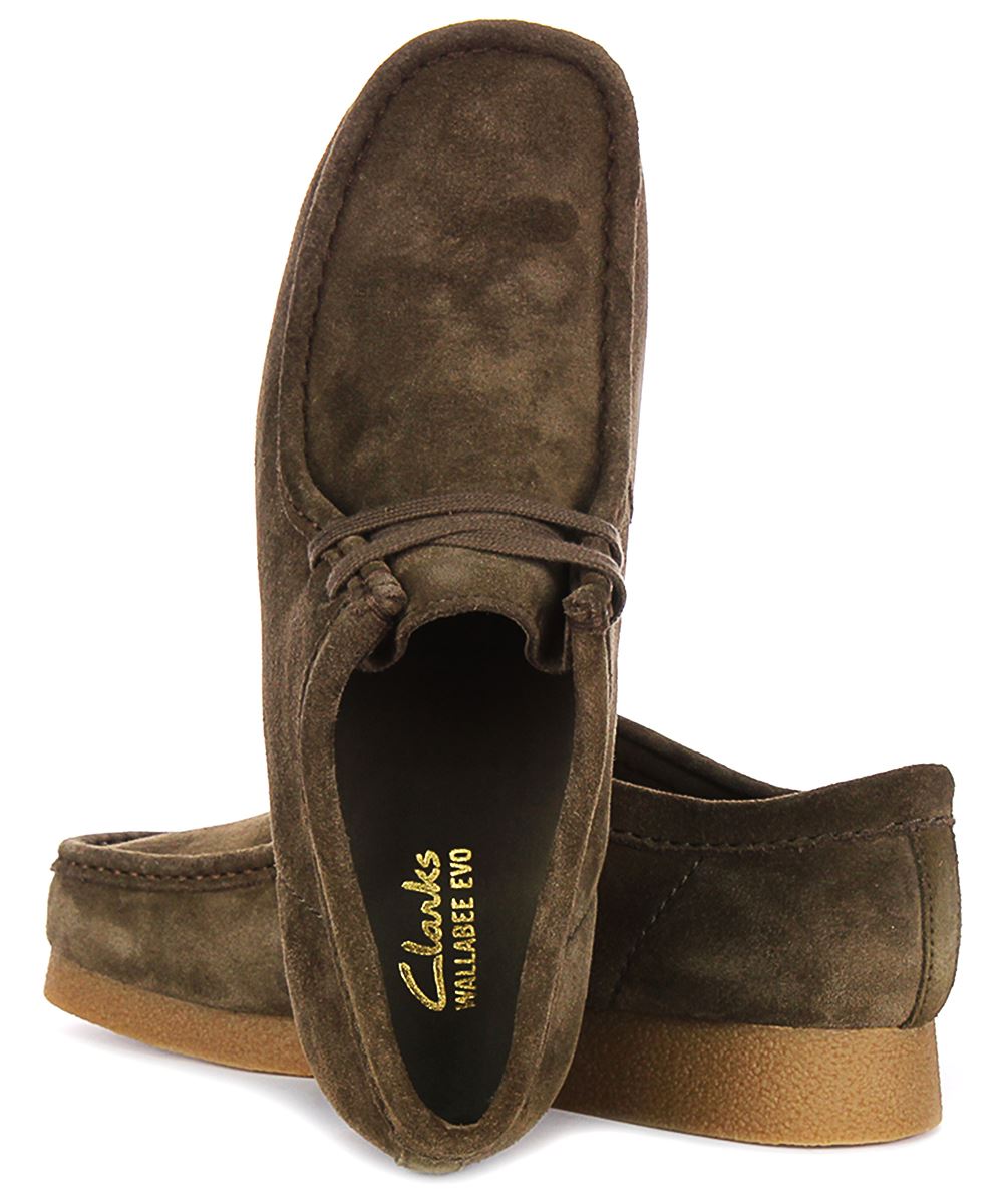 Clarks Wallabee Soft Suede Crepe Sole Chukka Mens Casual Shoe Black UK 7 - 12 - Picture 11 of 13