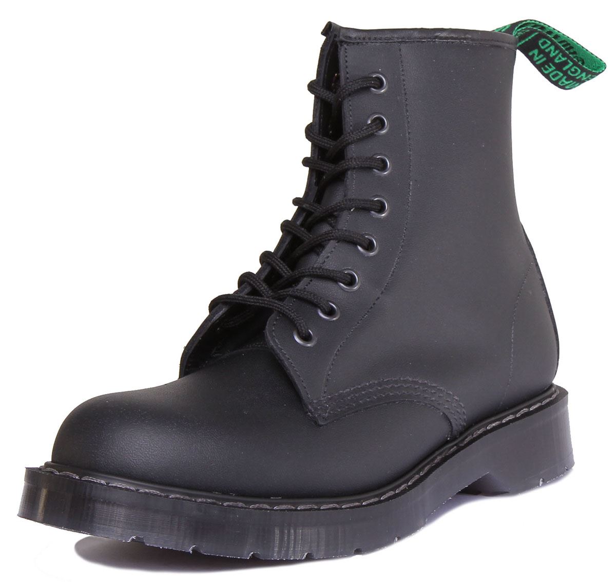 Solovair 8 Eyelet Derby Boot In Black 
