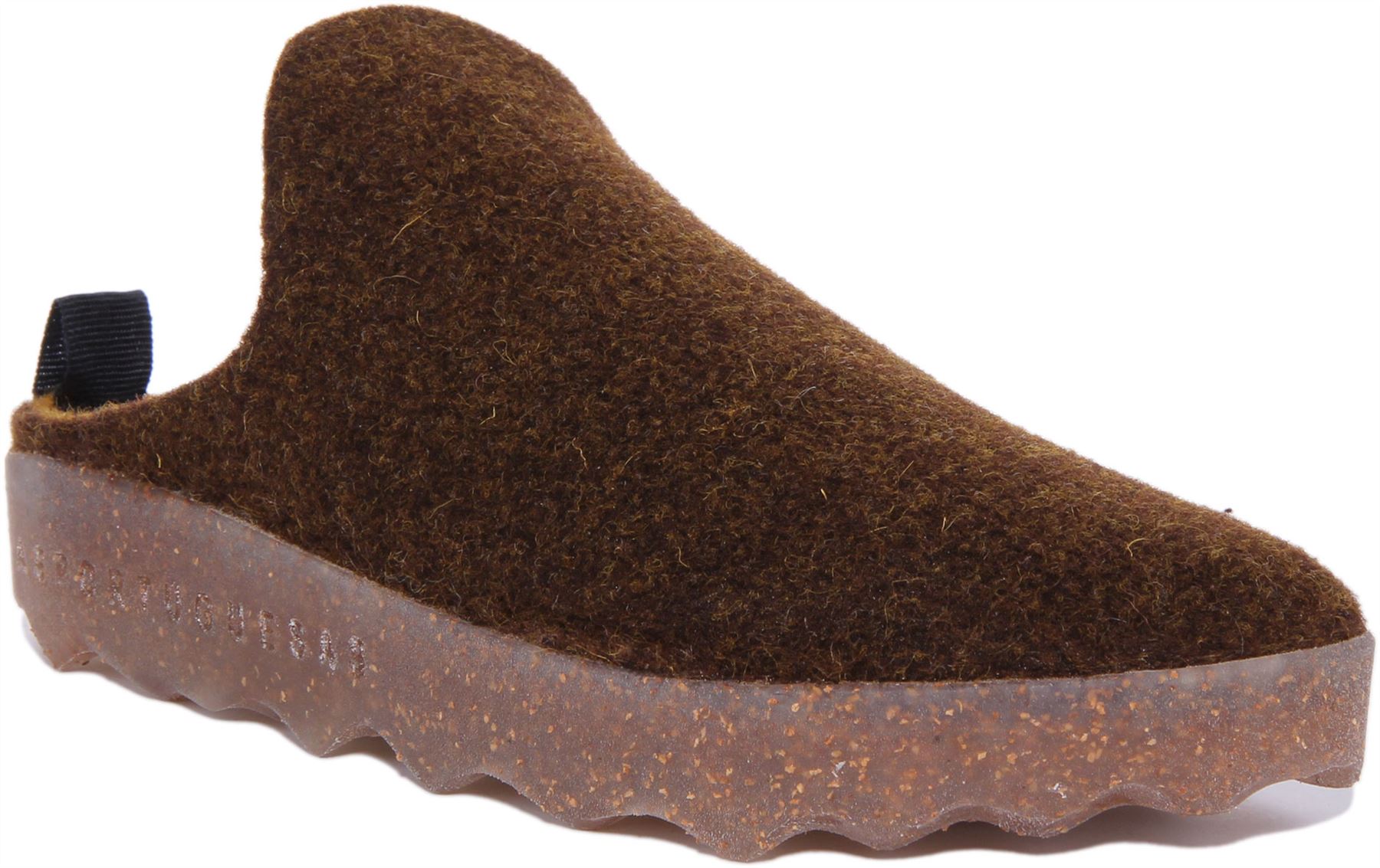 В качестве помощников приходят Гумми Коркволле, Деймен, тренер Вальдгрюн, Великобритания, 5 - 12