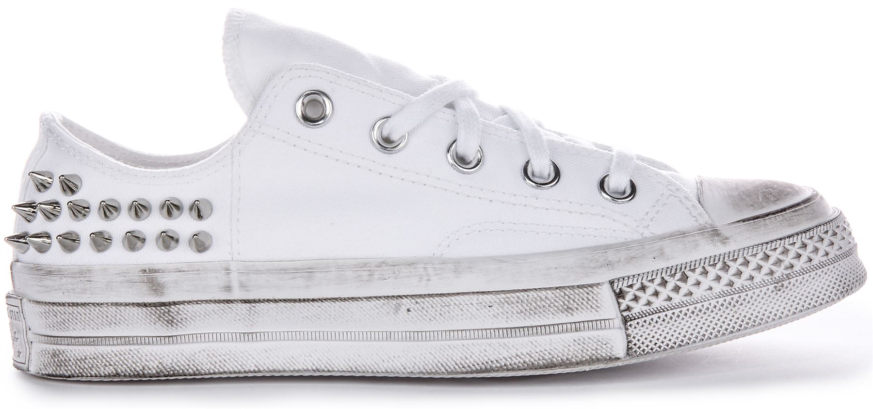 Converse A07208C Chuck 70 Studded Low Womens Trainer In White