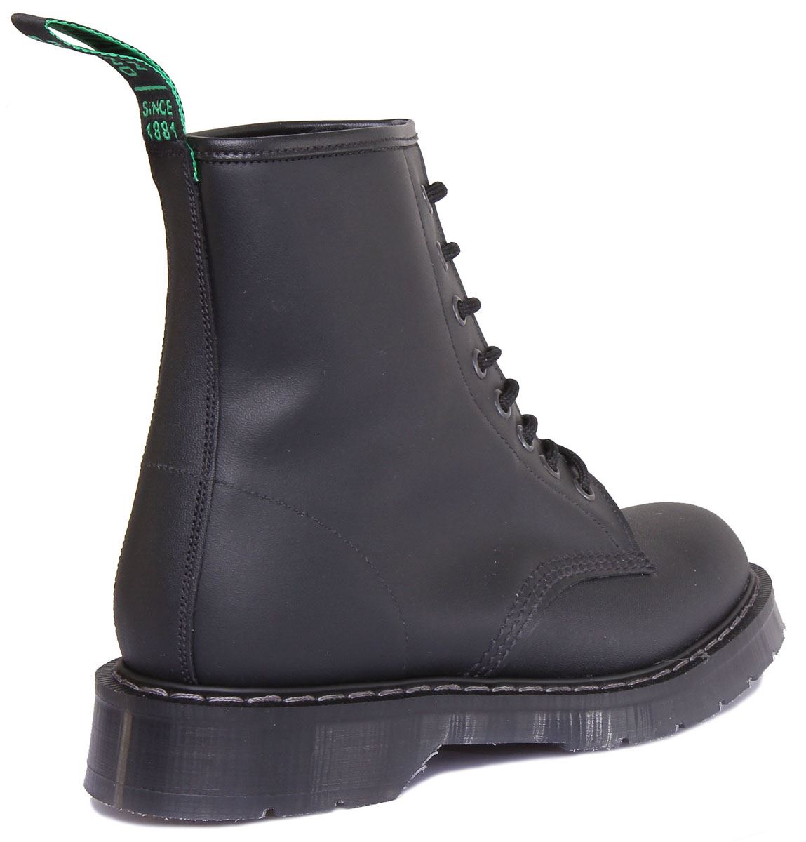Solovair 8 Eyelet Derby Boot In Black 