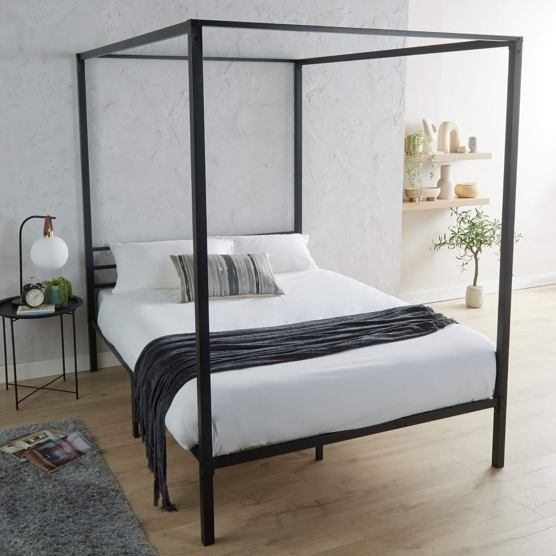 Doppel-/King Size Metallhimmelbett Himmelbett schwarzer Rahmen Zuhause Schlafzimmer Möbel - Bild 10 von 16