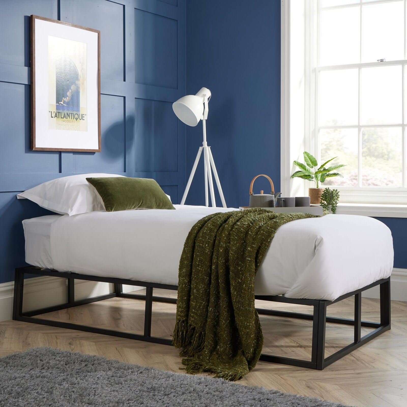 Contemporary Single / Double Platform Bed Black Metal Frame With Slatted Support - Picture 25 of 30