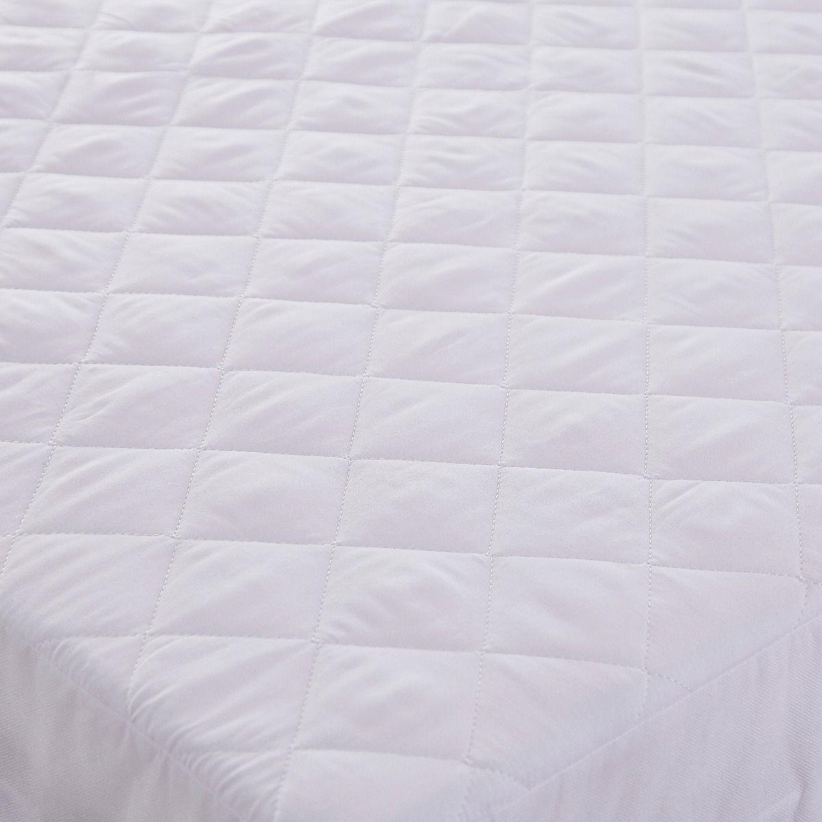 Fitted Waterproof Mattress Protector Silentnight Supersoft Quilted