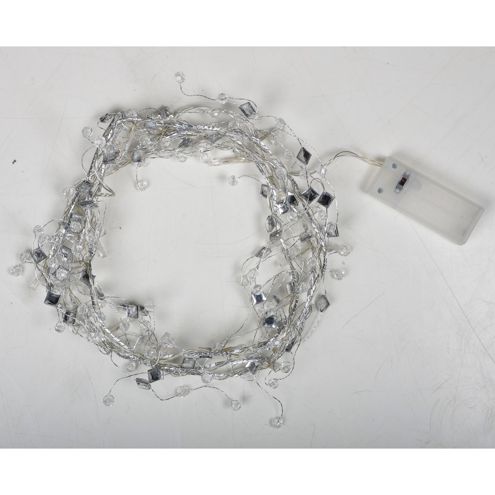 20 LED Garland Xmas String Lights / Crystal Beads Flower Leaf Battery Operated - Picture 10 of 19