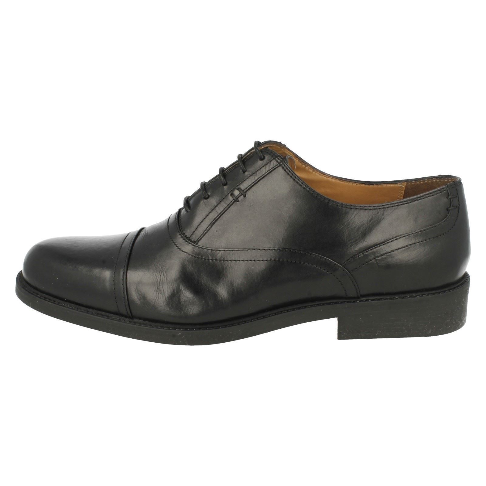 da Uomo etichetta Clarks Formali, etichetta Uomo Lunetta beat 1a19b9 da Uomo etichetta Clarks Formali, etichetta Uomo Lunetta beat 1a19b9