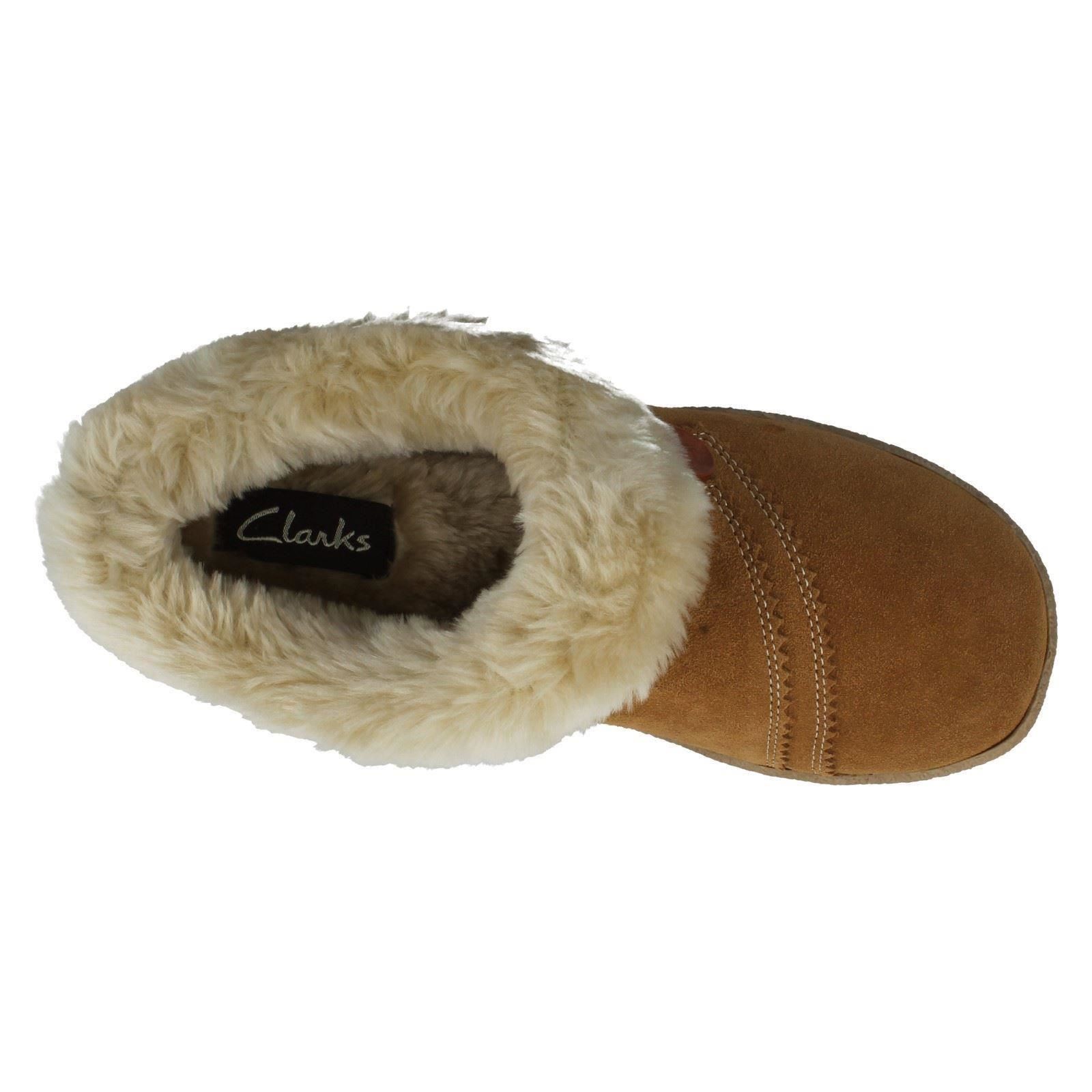 Ladies Clarks Slippers Eskimo Snow - Picture 5 of 10