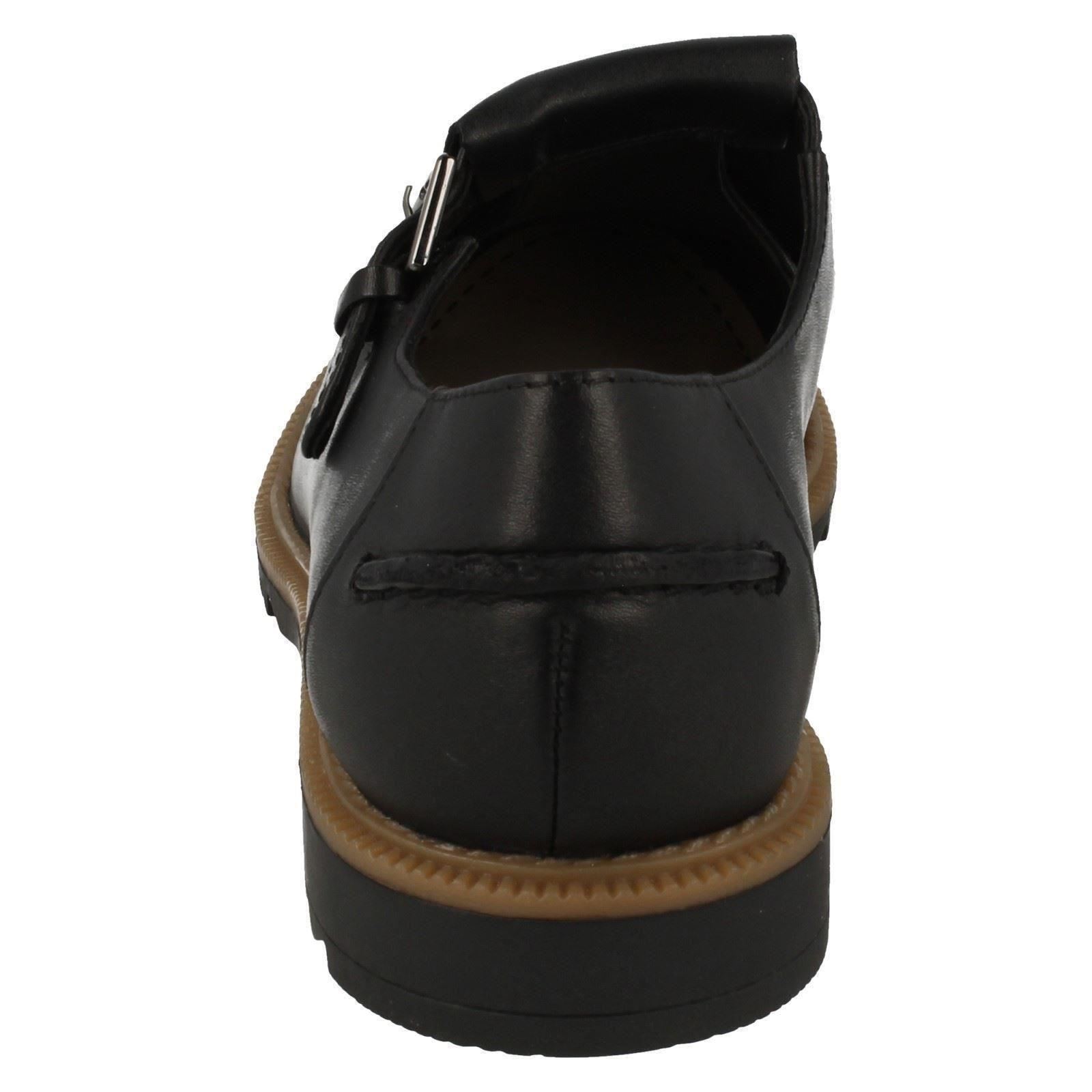 Onorevoli Scarpe Clarks fibbia con chiusura a frangia Piatta Scarpe Onorevoli lo stile-Griffin AMI e51a6d Onorevoli Scarpe Clarks fibbia con chiusura a frangia Piatta Scarpe Onorevoli lo stile-Griffin AMI e51a6d