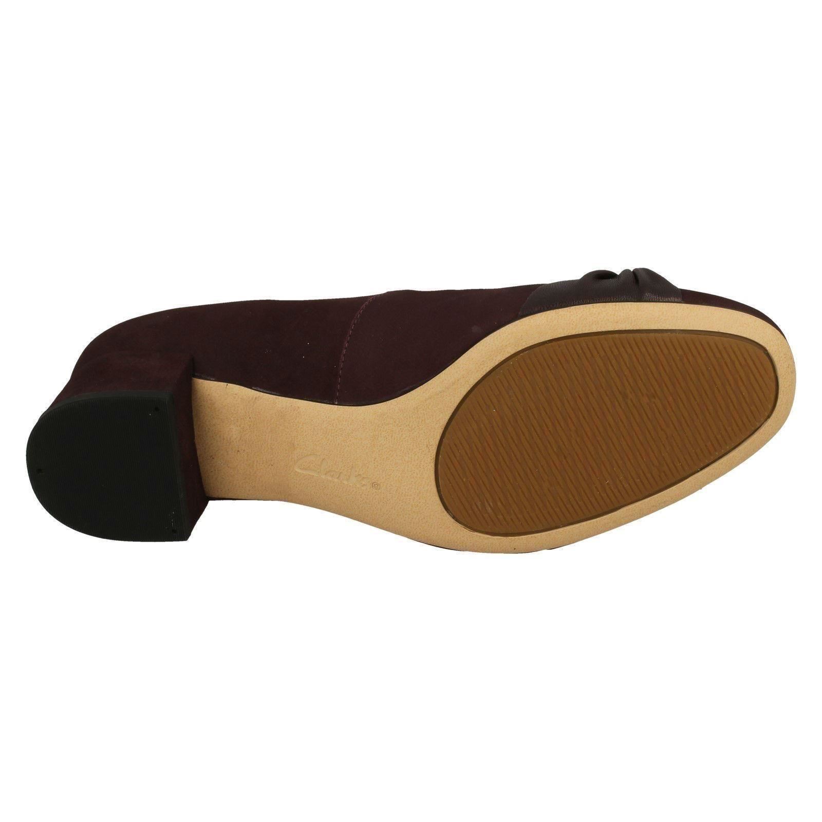Damen Clarks Leder Nubukleder Nubukleder Leder Pumps Zum Reinschlüpfen Orabella Lilie 330137 Damen Clarks Leder Nubukleder Nubukleder Leder Pumps Zum Reinschlüpfen Orabella Lilie 330137