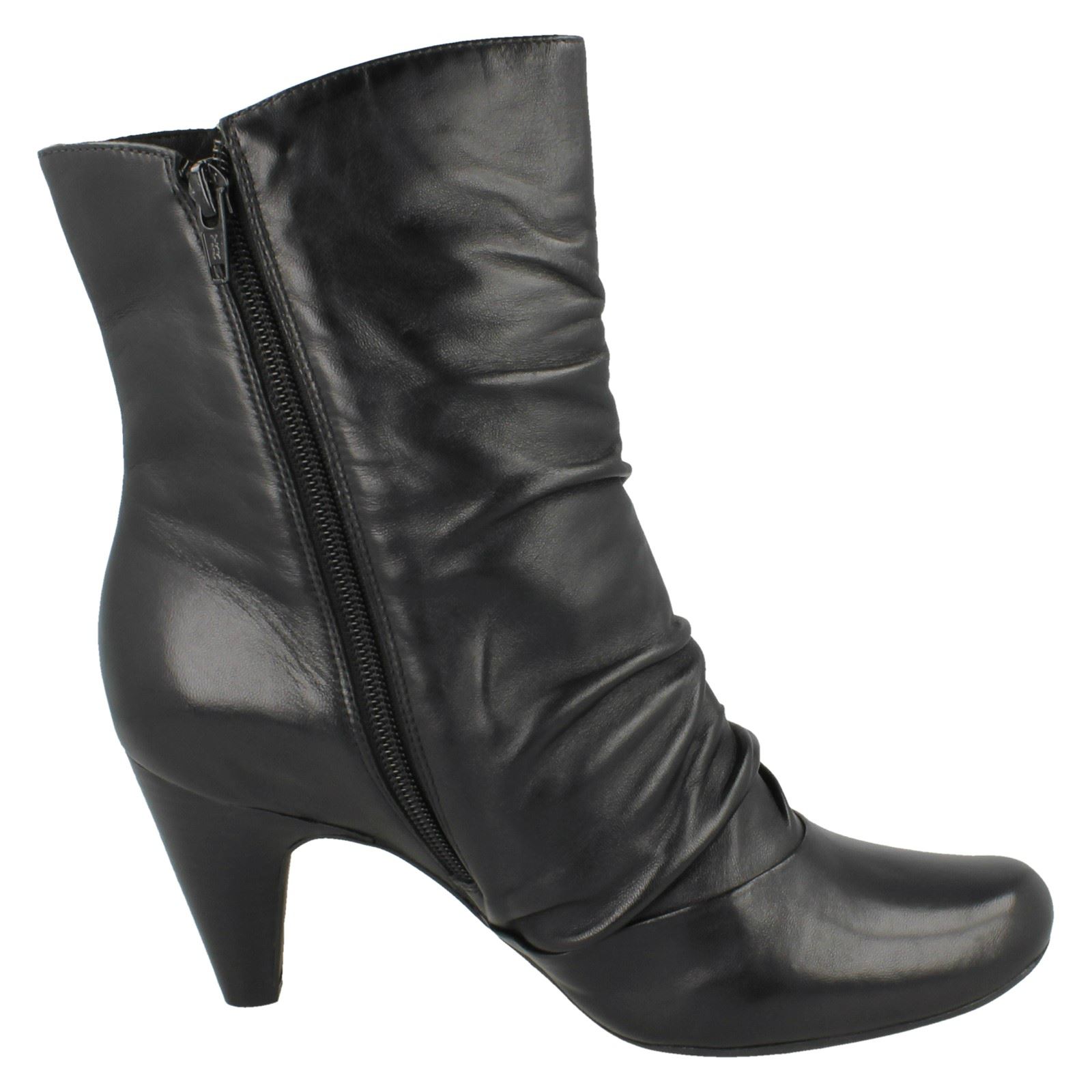 Señoras botas Clarks 'KILV doble' el estilo K doble' 2987c3 Señoras botas Clarks 'KILV doble' el estilo K doble' 2987c3